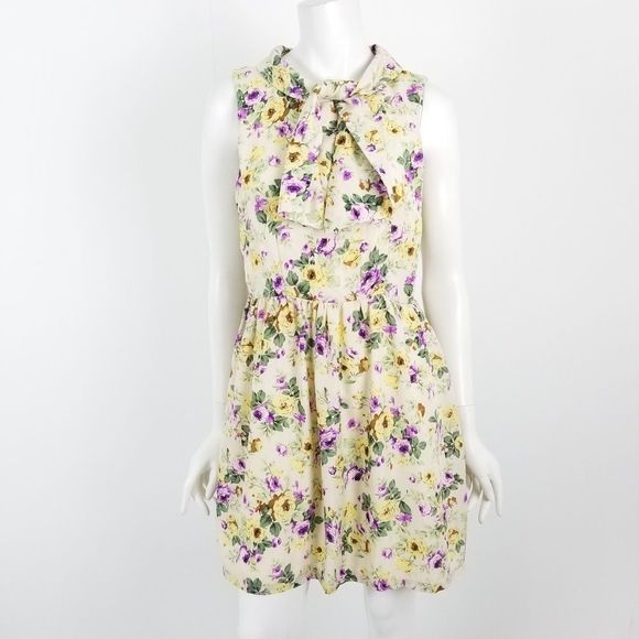 Modcloth Dresses & Skirts - Fervour Modcloth Floral Sleeveless Pussy Bow Dress